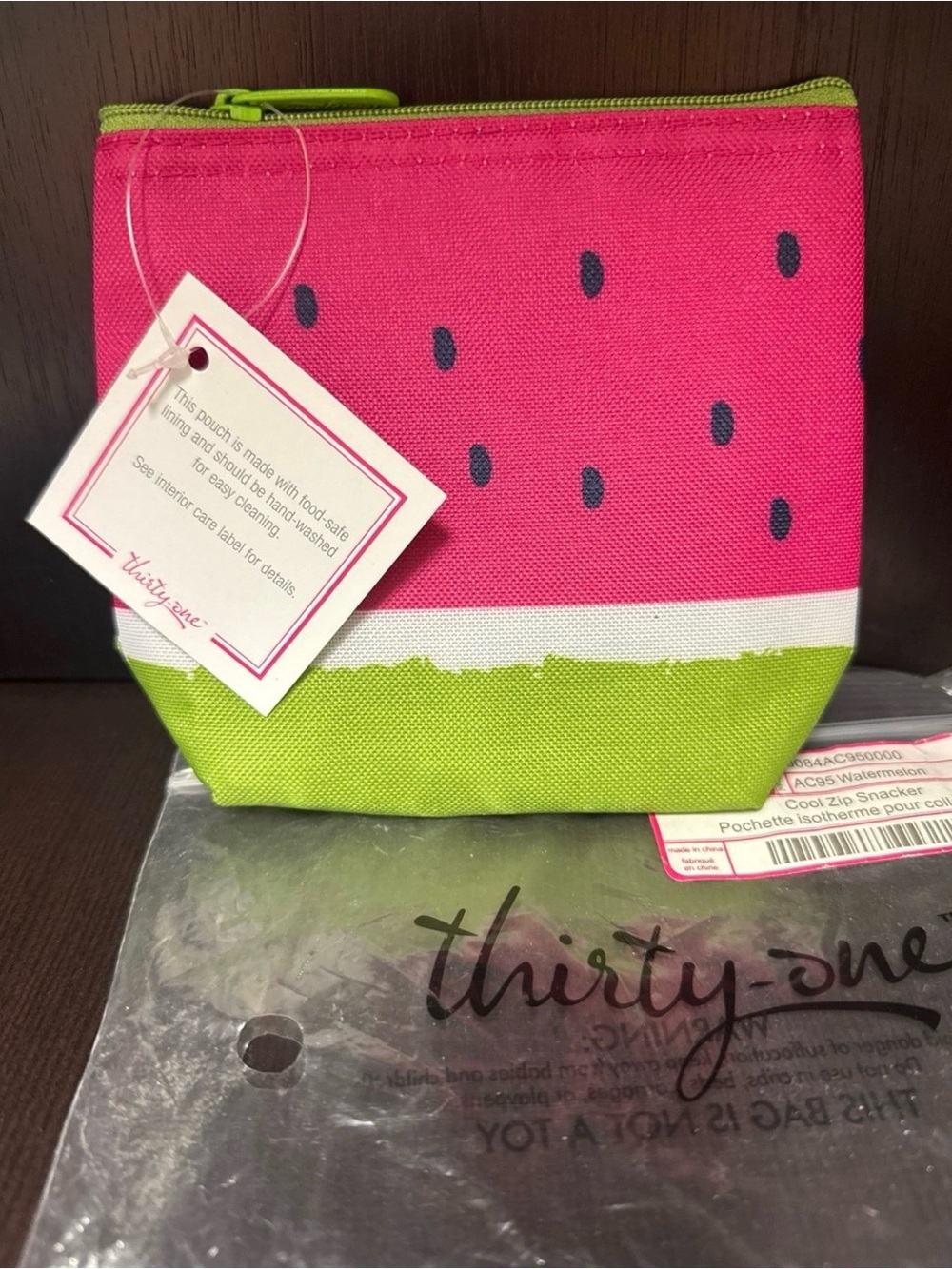 Thirty-One Cool Zip Snacker Watermelon small bag-new